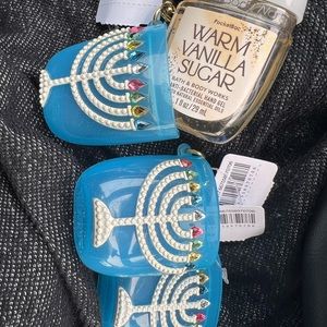 3 Bath and Body works pocketbac holder! Jewish menorah 🕎 hand sanitizer